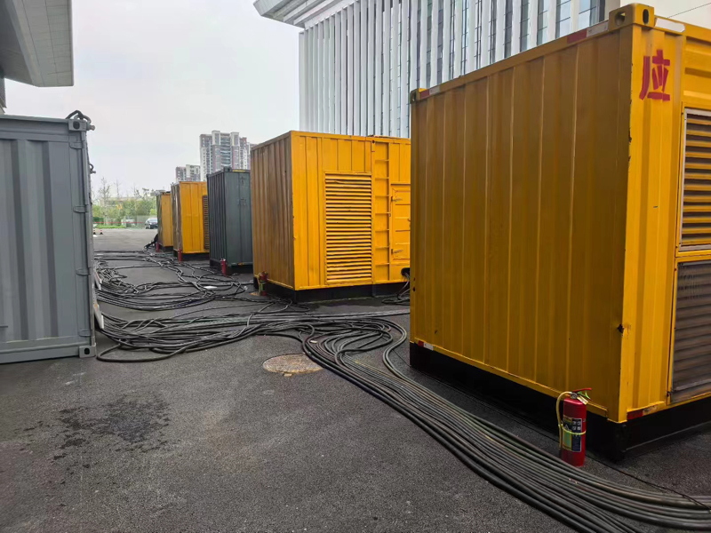 巍山不同季节柴油发电机组保养有哪些注意事项?